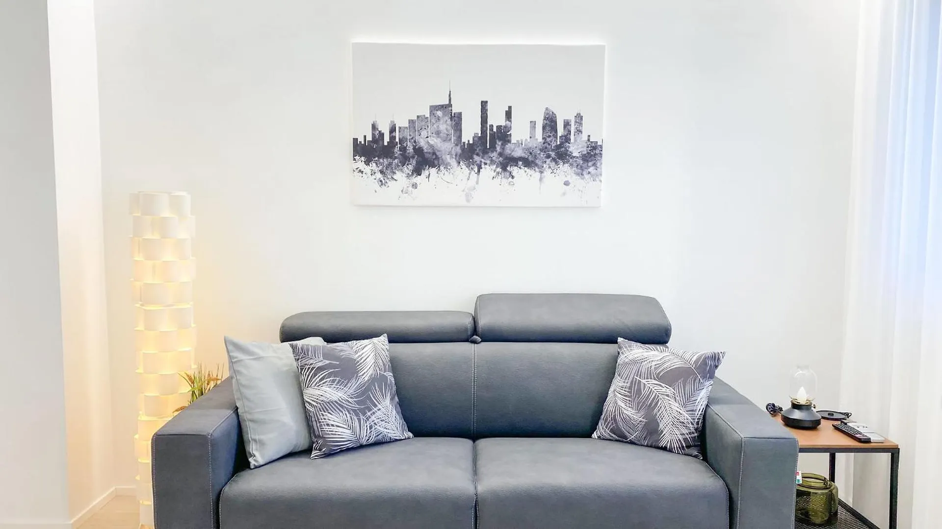 Cardano Suite - 5 Min From Central Station Milan Italy