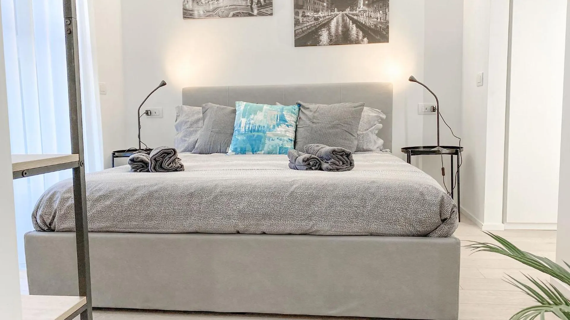 Apartment Cardano Suite - 5 Min From Central Station Milan Italy